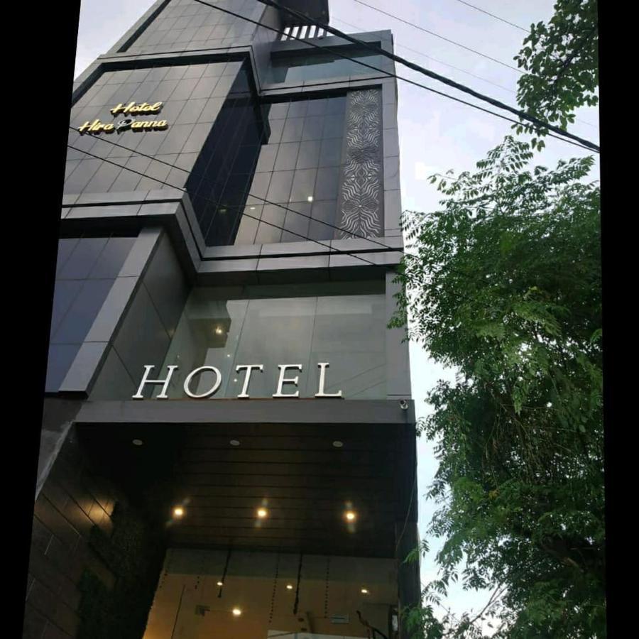 Hotel Hirapanna Bareilly Ngoại thất bức ảnh